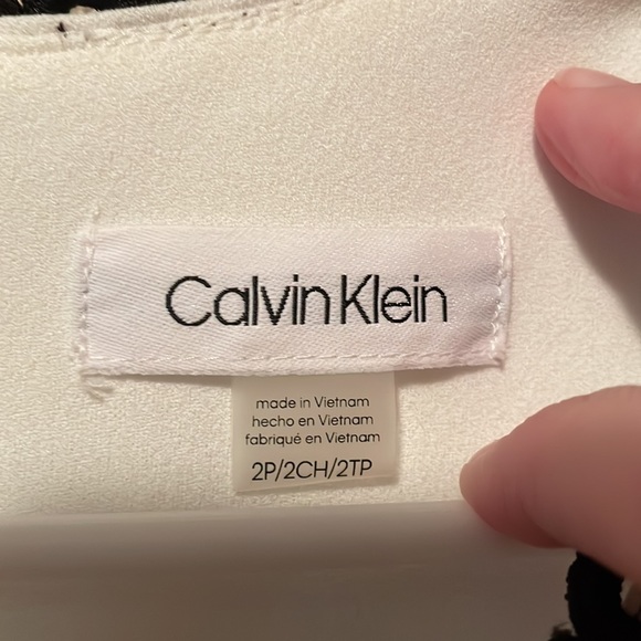 *SOLD* NWT Calvin Klein white dress. - Picture 3 of 5